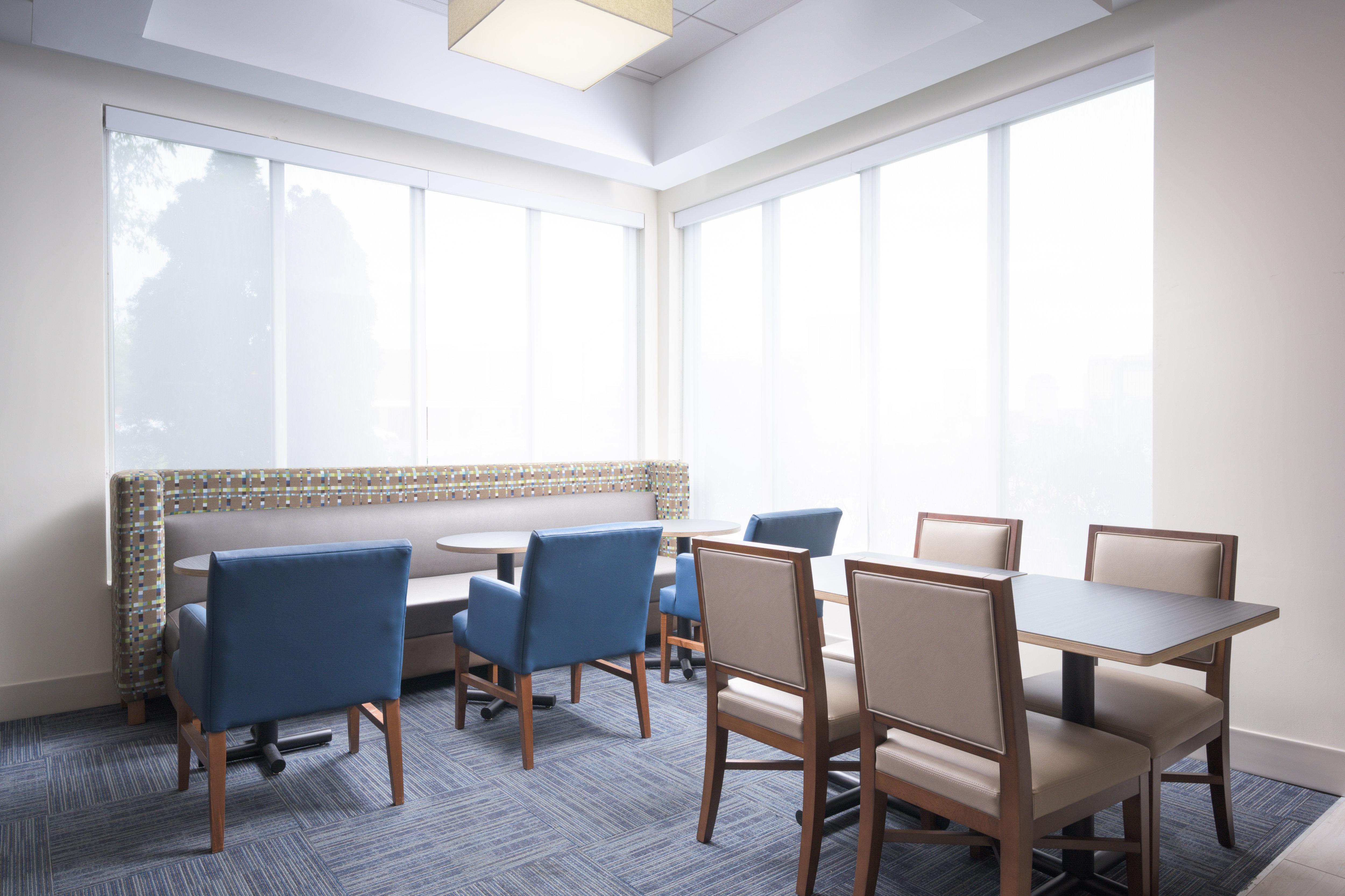 Holiday Inn Express Hotel & Suites Chattanooga Downtown By Ihg Bagian luar foto