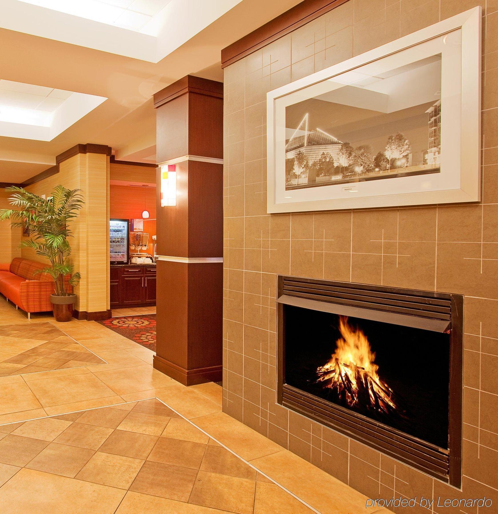 Holiday Inn Express Hotel & Suites Chattanooga Downtown By Ihg Bagian luar foto